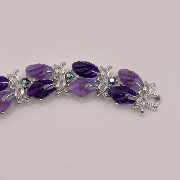 VINTAGE Molded Thermoset & Crystal Bracelet - Picture 10 of 12